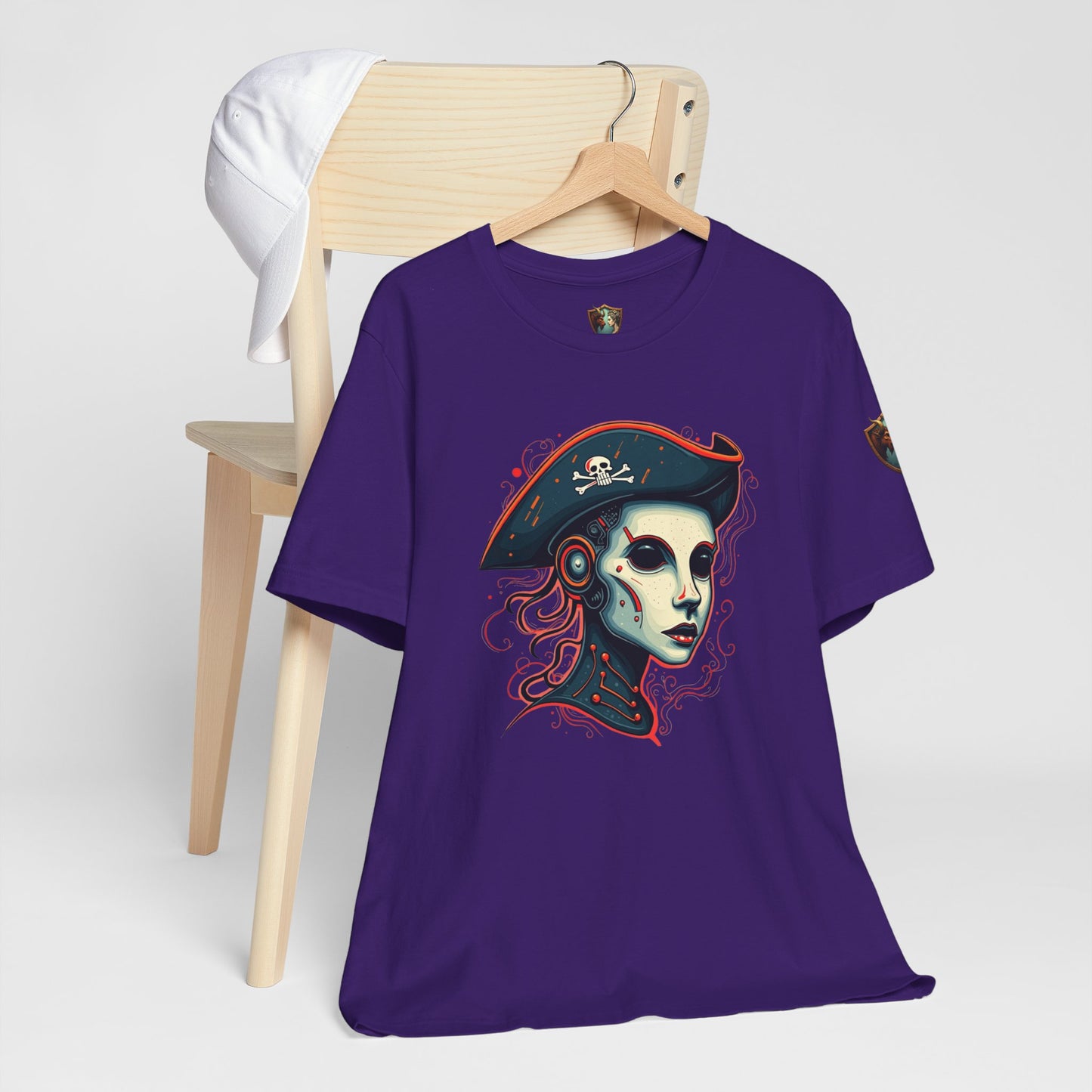 Robot Pirate - Jolly Roger Design Unisex Tee